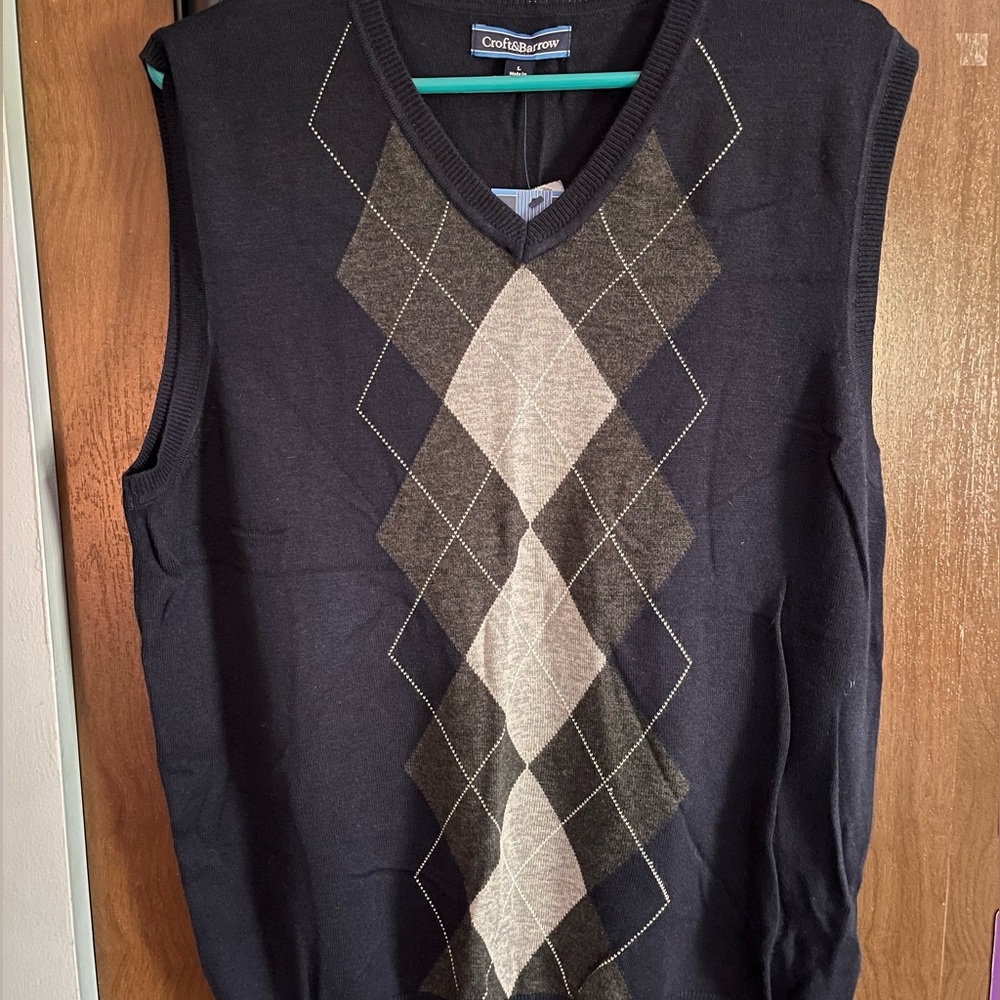 Croft and Barrow men’s sweater vest